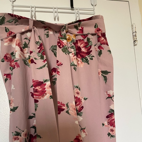 Torrid Pink Floral Wide Leg Flowy Pants - Picture 2 of 6